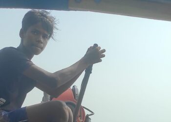 ନାବାଳକ ଚାଳକ ହାତରେ ଯାତ୍ରୀଙ୍କ ଜୀବନ