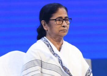 ସମ୍ବିଧାନ ଓ ଗଣତନ୍ତ୍ରର ହତ୍ୟା, ସଂସଦୀୟ ଇତିହାସରେ କଳା ଦିନ: ମମତା