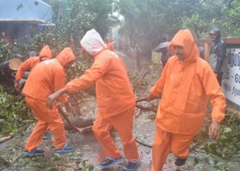 ଦୁଇ ରାଜ୍ୟରେ ପ୍ରବଳ ବର୍ଷା, ସ୍ଥଳଭାଗ ଅତିକ୍ରମ କଲା ’ମିଗଜୋମ’