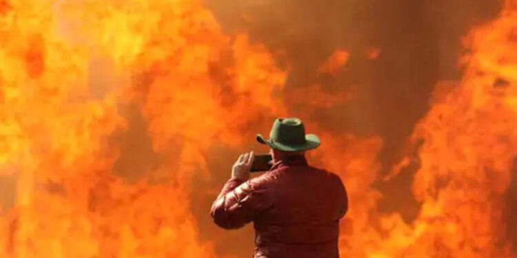 ଇନ୍ଧନ ଟ୍ୟାଙ୍କରରେ ବିସ୍ଫୋରଣ ଘଟି ୪୦ ମୃତ, ଅନେକ ଲୋକ ଆହତ