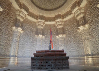 ରାମ ମନ୍ଦିର ଗର୍ଭଗୃହର ଫଟୋ ସେୟାର କଲା ଅଯୋଧ୍ୟା ଟ୍ରଷ୍ଟ