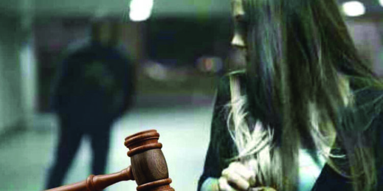 ମହିଳାଙ୍କ ପିଛା କରିବା ଓ ଗାଳି କରିବା ମର୍ଯ୍ୟାଦାହାନୀ ନୁହେଁ: ହାଇକୋର୍ଟ