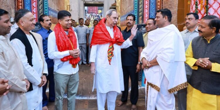 ମହାପ୍ରଭୁଙ୍କ ନିକଟରେ ଓଡ଼ିଶା ବାସୀଙ୍କ ମଙ୍ଗଳ କାମନା କଲେ ମୁଖ୍ୟମନ୍ତ୍ରୀ