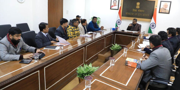 କେନ୍ଦ୍ରମନ୍ତ୍ରୀଙ୍କ ସହ ଆଇସିଏଚଆର, ଓଡ଼ିଶାର ଇତିହାସ ଗବେଷକ ଓ ନ୍ୟାସନାଲ ବୁକ୍ ଟ୍ରଷ୍ଟ ମଧ୍ୟରେ ବୈଠକ