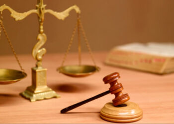 ଗଣତନ୍ତ୍ରରେ ଆଇନ ପେଷାର ସ୍ୱାଧୀନତା