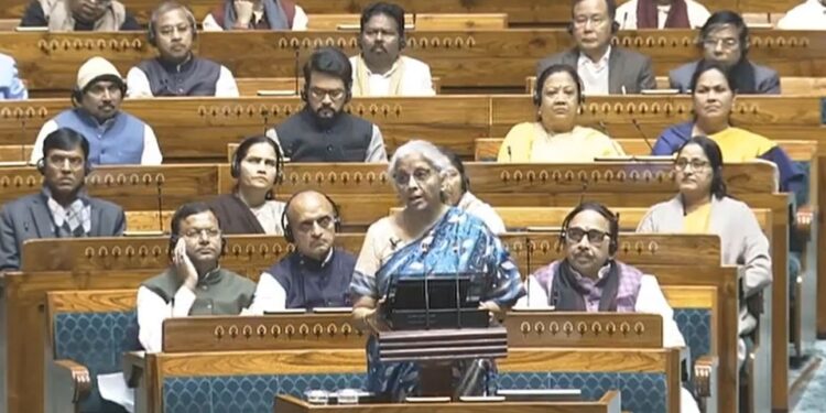 ଆୟକର ସ୍ଲାବ ଏବଂ ବ୍ୟବସ୍ଥାରେ କୌଣସିପରିବର୍ତ୍ତନ ନାହିଁ: ଅର୍ଥମନ୍ତ୍ରୀ ନିର୍ମଳା ସୀତାରମଣ