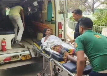 ଜବରଦଖଲ ବେଳେ ତହସିଲଦାରଙ୍କ ସାମ୍ନାରେ ବିଷ ପିଇଲେ ମହିଳା