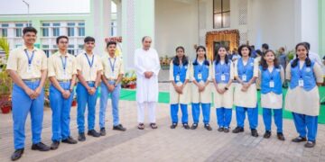 ମୁଖ୍ୟମନ୍ତ୍ରୀଙ୍କ ଦ୍ୱାରା ଭୁବନେଶ୍ବରରେ ଉଦଘାଟିତ ହେଲା ଆଇକନିକ୍‌ ଓଡ଼ିଶା ଆଦର୍ଶ ବିଦ୍ୟାଳୟ