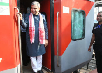 ଗୋରଖପୁର-ହଟିଆ ମୌର୍ଯ୍ୟ ଏକ୍ସପ୍ରେସ ସେବା ସମ୍ବଲପୁର ପର୍ଯ୍ୟନ୍ତ ସମ୍ପ୍ରସାରଣ