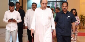 ମୁଖ୍ୟମନ୍ତ୍ରୀଙ୍କ ଚେନ୍ନାଇ ଯାତ୍ରା: ଅସୁସ୍ଥ ଭି. ସୁଜ୍ଞାନ କୁମାରୀ ଦେଓଙ୍କୁ ଭେଟିବେ