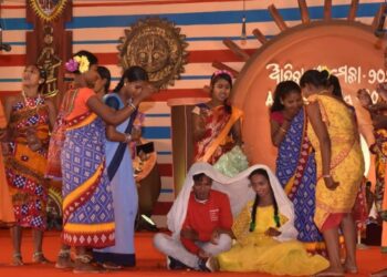 ଆଦିବାସୀ ମେଳାରେ ‘ବହୁଭାଷୀ ନାଟକ ମହୋତ୍ସବ’