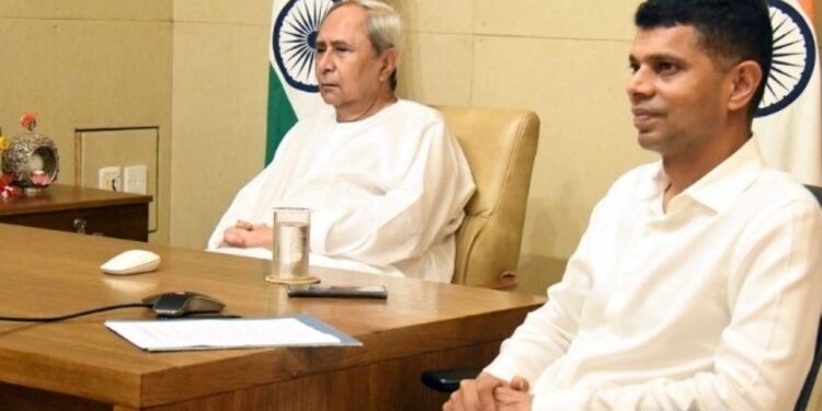 ବିଜୁ ସ୍ୱାସ୍ଥ୍ୟ କଲ୍ୟାଣ ନବୀନ କାର୍ଡର ଶୁଭାରମ୍ଭ କଲେ ମୁଖ୍ୟମନ୍ତ୍ରୀ ନବୀନ ପଟ୍ଟନାୟକ