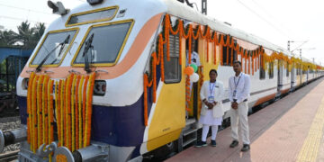 8 ମାର୍ଚ୍ଚରୁ ପାରାଦୀପ-କେନ୍ଦୁଝରଗଡ଼ ପାସେଞ୍ଜର ଏବଂ 9 ମାର୍ଚ୍ଚରୁ ପୁରୀ-ଆନନ୍ଦ ବିହାର ଏକ୍ସପ୍ରେସର ନିୟମିତ ସେବା