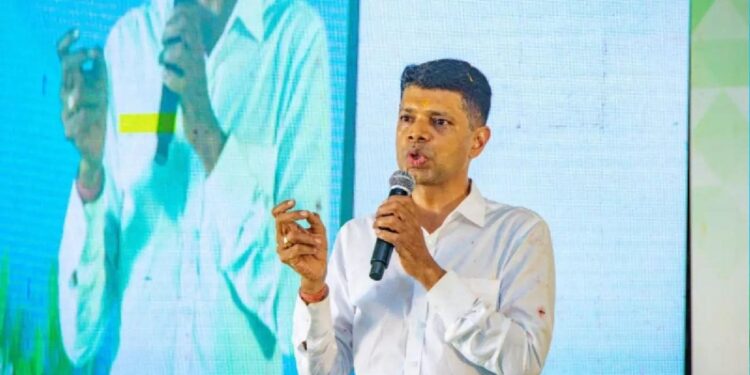 ଲୋକସଭା ନିର୍ବାଚନରେ ମହିଳାଙ୍କୁ ୩୩% ଆସନରେ ଟିକେଟ୍ ଦେବ ବିଜେଡି: କାର୍ତ୍ତିକ ପାଣ୍ଡିଆନ