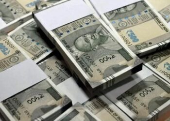 ଲୋକସଭା ନିର୍ବାଚନରେ ​​ଧନ ବଳ ରୋକିବାକୁ ଇସିଆଇ ସତର୍କ, ଦୈନିକ ଜବତ ହେଉଛି ୧୦୦ କୋଟି