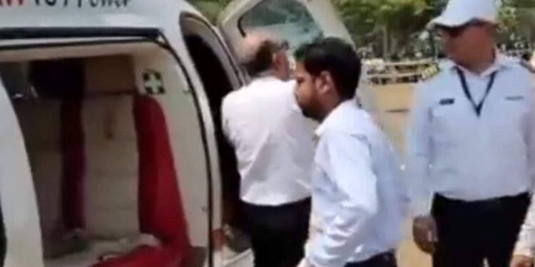 ପାଣ୍ଡିଆନଙ୍କ ହେଲିକାପ୍ଟର ଯାଞ୍ଚ କଲେ ନିର୍ବାଚନ ଅଧିକାରୀ