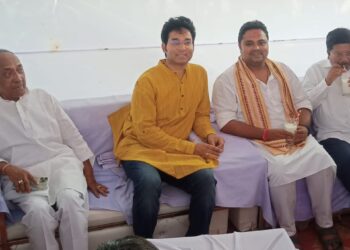 ଦୁଇ ପୂର୍ବତନ ନେତାଙ୍କ ଭେଟଘାଟ