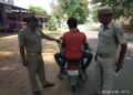 ଆକ୍ସନ ମୋଡ଼୍‌‌ ରେ ଫ୍ଲାଇଂ ସ୍କ୍ୱାର୍ଡ 