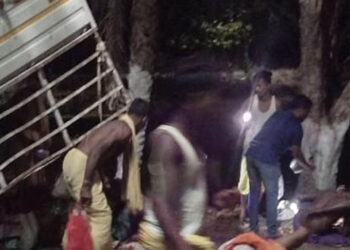 ମାନସିକ ଦଣ୍ଡୁଆ ଭକ୍ତଙ୍କ ପିକ୍ଅପ୍ ଗାଡ଼ି ଦୁର୍ଘଟଣାଗ୍ରସ୍ତ: ଦୁଇ ମୃତ, ୭ ଆହତ