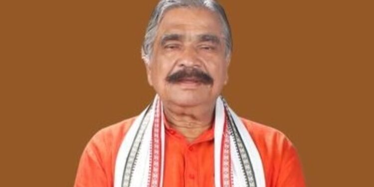 ପୁଅର ବିଜୟ ପାଇଁ ଭାବପ୍ରବଣ ହେଲେ ସୁର ରାଉତରାୟ