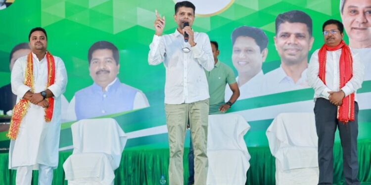 ପ୍ରଧାନମନ୍ତ୍ରୀଙ୍କୁ ଜବାବ ଦେଲେ ବିଜେଡି ନେତା କାର୍ତ୍ତିକ ପାଣ୍ଡିଆନ, ମୋଦୀଙ୍କୁ ମାଗିଲେ ତିନିଟି ଉପହାର