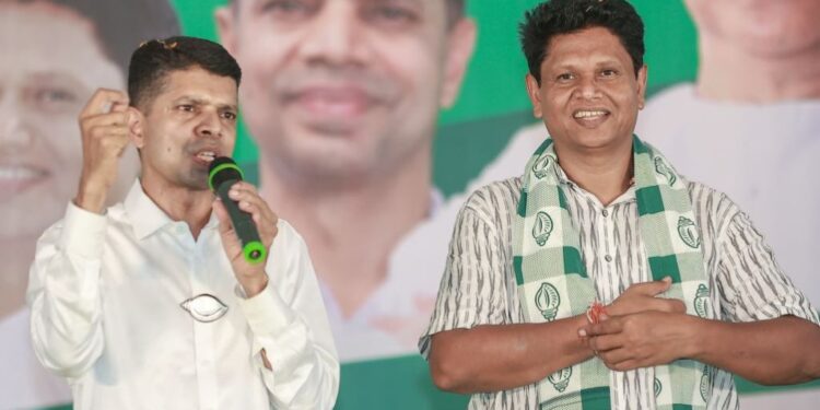 ସମ୍ବଲପୁରରେ ପ୍ରଣବ ପ୍ରକାଶ ଦାସଙ୍କ ପାଇଁ ଜୋରଦାର ପ୍ରଚାର କଲେ କାର୍ତ୍ତିକ ପାଣ୍ଡିଆନ