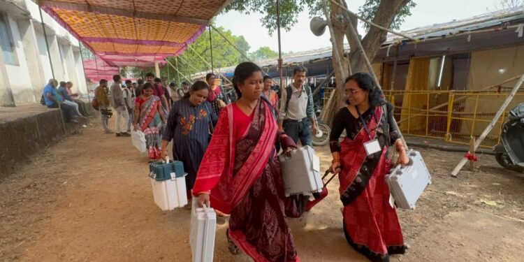 ଆସନ୍ତା କାଲି ମତଦାନ, ଚଳଚଂଚଳ ପୁରୀ