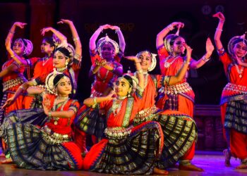 ନୃତ୍ୟାନୁଷ୍ଠାନ ତ୍ରିଧାରା ପକ୍ଷରୁ ଆୟୋଜିତ ‘ସ୍ୱର୍ଣ୍ଣ ସମାରୋହ