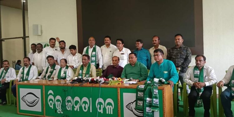 ବିଜେଡିର ମିଶ୍ରଣ ପର୍ବ