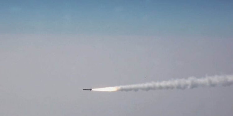 ଓଡ଼ିଶା ଉପକୂଳରେ ଆକାଶରୁ ଭୂପୃଷ୍ଠଗାମୀ କ୍ଷେପଣାସ୍ତ୍ର ରୁଦ୍ରମ୍ -୨ ର ସଫଳ ପରୀକ୍ଷଣ