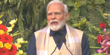 ଟିମ୍ ଇଣ୍ଡିଆର କୋଚ୍ ପାଇଁ ଆବେଦନ କଲେ ପ୍ରଧାନମନ୍ତ୍ରୀ ମୋଦୀ ଏବଂ ଶାହାରୁଖ ଖାନ୍