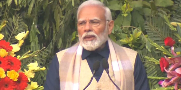 ଟିମ୍ ଇଣ୍ଡିଆର କୋଚ୍ ପାଇଁ ଆବେଦନ କଲେ ପ୍ରଧାନମନ୍ତ୍ରୀ ମୋଦୀ ଏବଂ ଶାହାରୁଖ ଖାନ୍