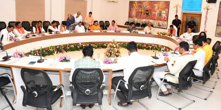 ନୂଆ ସରକାରରେ ମନ୍ତ୍ରୀମାନଙ୍କୁ ମିଳିଲା ଦାୟିତ୍ୱ,