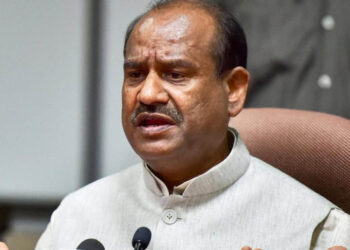 ନାମାଙ୍କନ ଦାଖଲ କଲେ ଓମ୍ ବିର୍ଲା