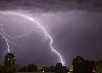 ୧୯ ଟି ଜିଲ୍ଲାରେ କାଳ ବୈଶାଖୀ ସତର୍କତା: ଘଡଘଡି, ବିଜୁଳି ସହ ବର୍ଷା ହେବା ସମ୍ଭାବନା