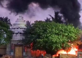 ଭୟାବହ ଅଗ୍ନିକାଣ୍ଡରେ ଶ୍ରୀଗୁଣ୍ଡିଚା ମନ୍ଦିର ପାଚେରୀ କ୍ଷତିଗ୍ରସ୍ତ