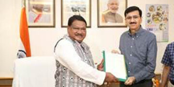 କେନ୍ଦ୍ର ଆଦିବାସୀ ବ୍ୟାପାର ମନ୍ତ୍ରୀ ଭାବେ ଦାୟିତ୍ୱ ଗ୍ରହଣ କରିଛନ୍ତି ଜୁଏଲ ଓରାମ