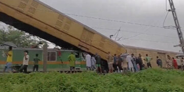 ପଶ୍ଚିମବଙ୍ଗ ରେଳ ଦୁର୍ଘଟଣା: ମୃତ୍ୟୁସଂଖ୍ୟା ୧୫ କୁ ବୃଦ୍ଧି, ସହାୟତା ରାଶି ଘୋଷଣା