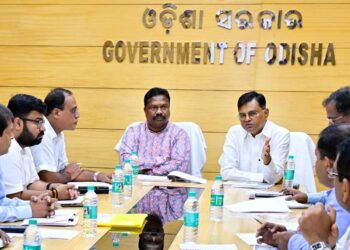 ବିଭିନ୍ନ ପ୍ରକଳ୍ପର ଅଗ୍ରଗତି ସମୀକ୍ଷା କଲେ ଓଡ଼ିଶା ଗ୍ରାମ୍ୟ ଉନ୍ନୟନ ମନ୍ତ୍ରୀ