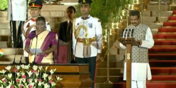 ପୁଣି ଥରେ ମନ୍ତ୍ରୀ ଭାବେ ଶପଥ ନେଲେ ଓଡ଼ିଆ ପୁଅ ଧର୍ମେନ୍ଦ୍ର ପ୍ରଧାନ