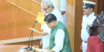 ବିଧାୟକ ଭାବେ ଶପଥ ନେଲେ ପୂର୍ବତନ ମୁଖ୍ୟମନ୍ତ୍ରୀ ନବୀନ ପଟ୍ଟନାୟକ