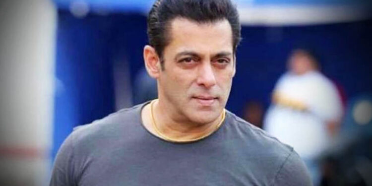 ସୁରକ୍ଷିତ ନୁହଁନ୍ତି ସୁପରଷ୍ଟାର ସଲମାନ ଖାନ!: ହତ୍ୟା ଉଦ୍ୟମର ଆଉ ଏକ ଷଡଯନ୍ତ୍ର, ଚାରି ଗିରଫ