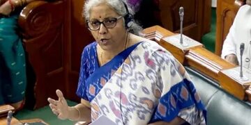 ବଜେଟ୍ 2024 ଅପଡେଟ୍: ଆୟକର ସମ୍ବନ୍ଧରେ ବଡ଼ ଘୋଷଣା, ବୃଦ୍ଧି ପାଇଲା ଷ୍ଟାଣ୍ଡାର୍ଡ ଡିଡକ୍ସନ