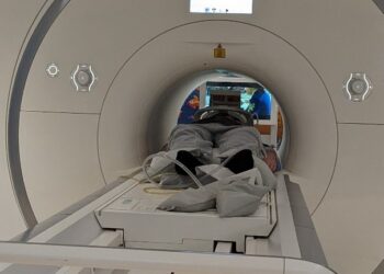 ଏଣିକି ପ୍ରାଥମିକ ଓ ଗୋଷ୍ଠୀ ସ୍ୱାସ୍ଥ୍ୟ କେନ୍ଦ୍ରରେ ମିଳିବ ଡାଇଲିସିସ୍, ସିଟି ସ୍କାନ ଓ ଏମ୍ଆର୍ଆଇ ସୁବିଧା