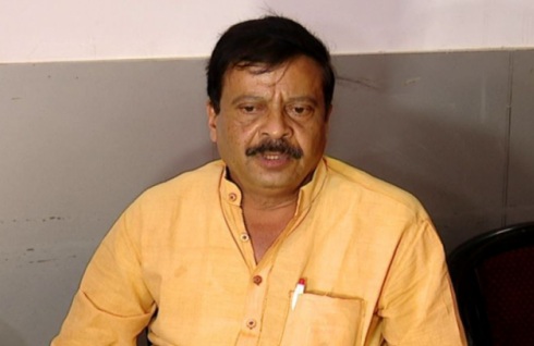 ସରକାର ଲୋକଙ୍କ ରକ୍ଷାକବଚ ହେବେ: ସୁରେଶ ପୂଜାରୀ