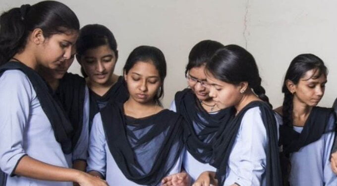 ପ୍ରକାଶ ପାଇଲା ଯୁକ୍ତ ଦୁଇ ପ୍ରଥମ କଟ୍ ଅଫ୍ ମାର୍କ, ରେଭେନ୍ସା ଆଗରେ