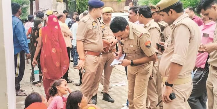 ହାଥରସ ସତସଂଗରେ ଦଳଚକଟା ମାମଲା: ମୃତ୍ୟୁ ସଂଖ୍ୟା ୧୨୧ କୁ ବୃଦ୍ଧି