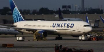 ଏୟାରଲାଇନ୍ସ ସର୍ଭରରେ ବୈଷୟିକ ତ୍ରୁଟି ଯୋଗୁଁ ୩ କମ୍ପାନୀର ସେବା ବ୍ୟାହତ