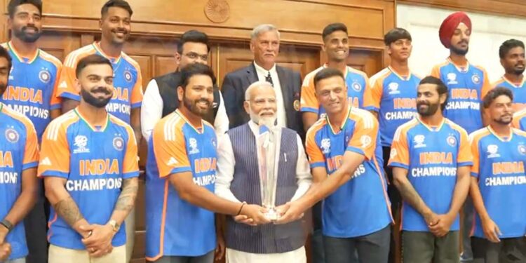 ବିଶ୍ୱ ଚାମ୍ପିୟନ ଭାରତୀୟ କ୍ରିକେଟ୍ ଦଳ ସହିତ ପିଏମ ମୋଦୀଙ୍କ ସାକ୍ଷାତ