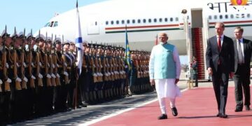 ମସ୍କୋ ବିମାନ ବନ୍ଦରରେ ପିଏମ ମୋଦୀଙ୍କୁ ଭବ୍ୟ ସ୍ୱାଗତ